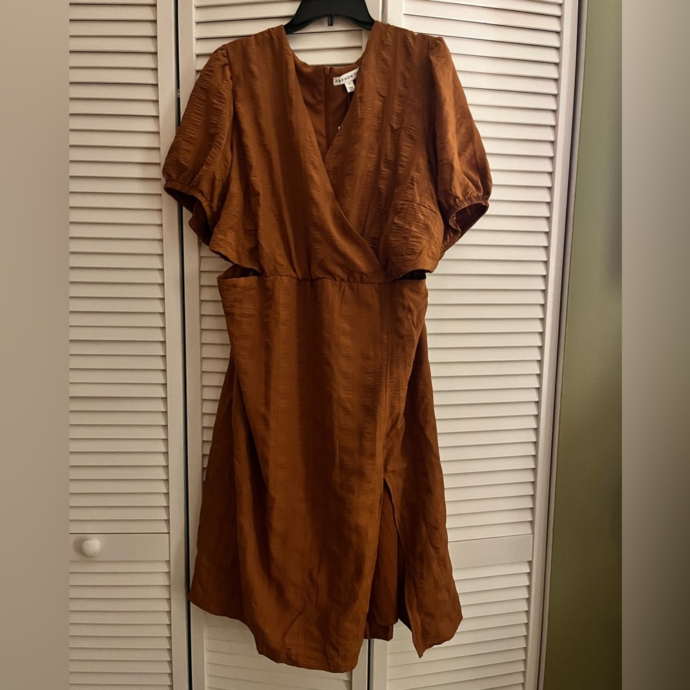 And Now This - NWT cutout midi dress - 3X